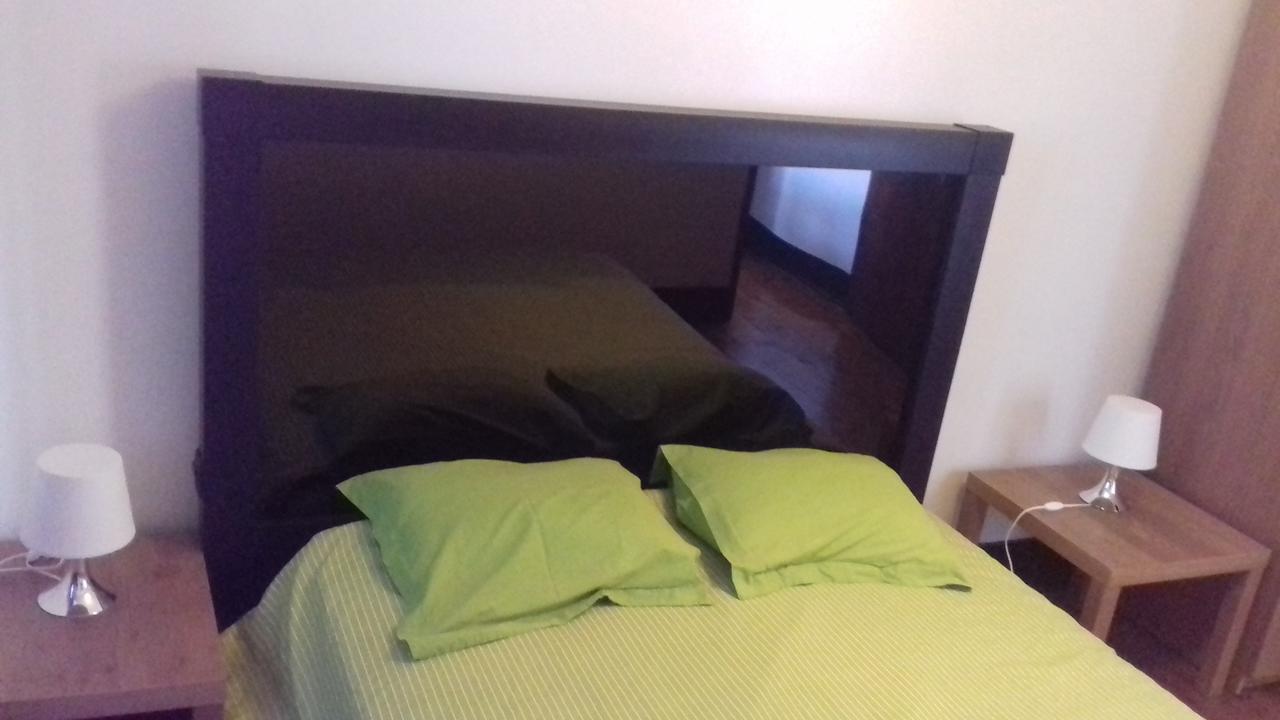 The Swallow Hostel Лиссабон Экстерьер фото